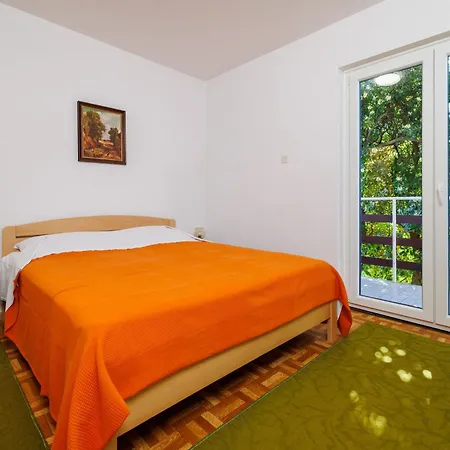 Zdravka Apartment *